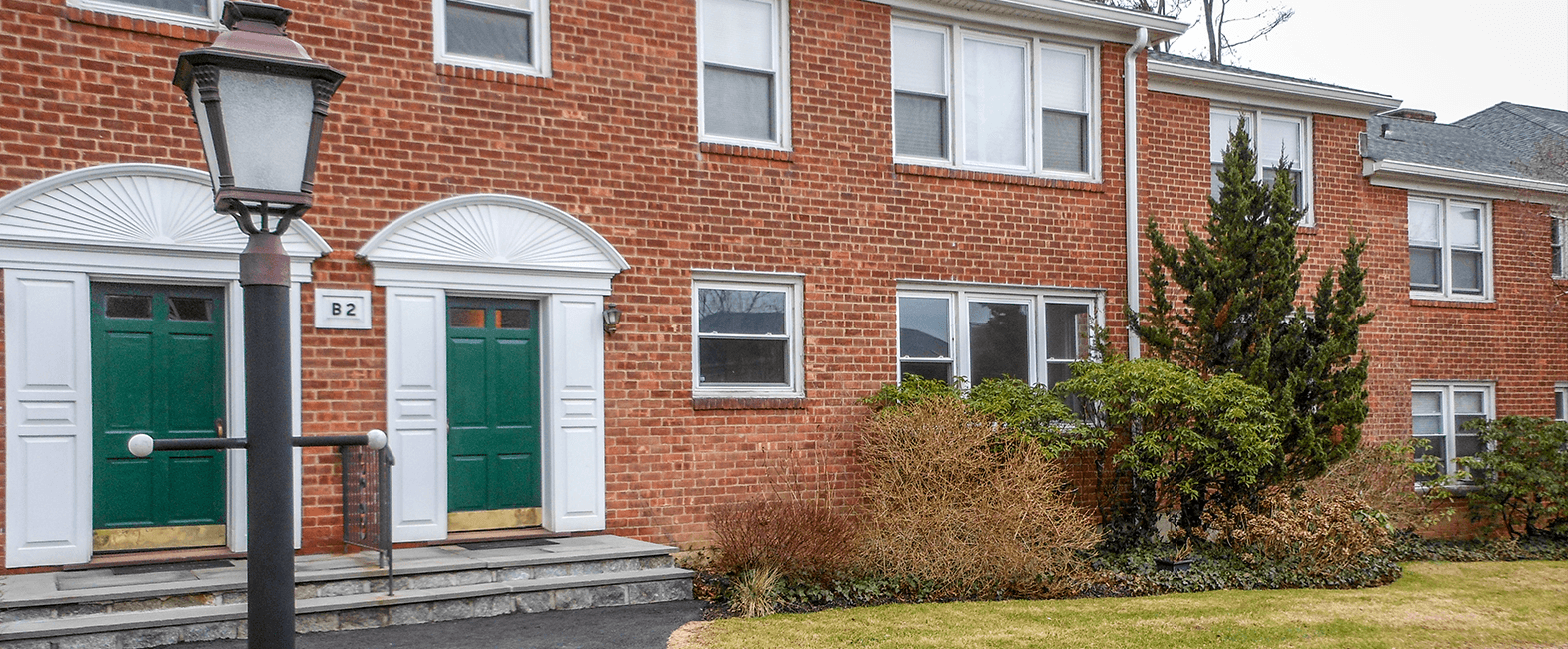 Village Green Cooperative Real Estate Ragetté